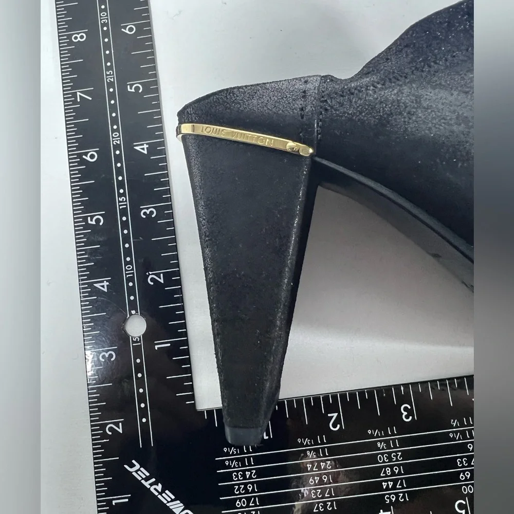 7019: Louis Vuitton Black Leather Mule Heels Gold LV Detail 37.5